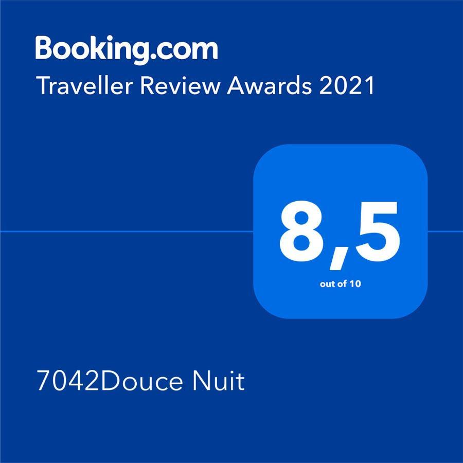 7042Douce Nuit Hotell Saint-Germain-Laval  Exteriör bild